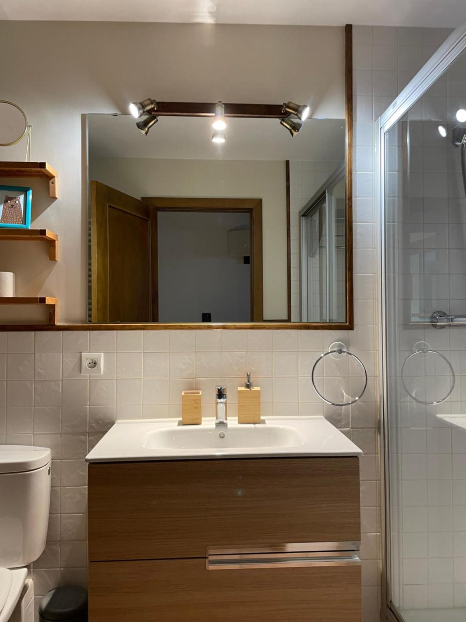 Apartamento Renovado Con Jardin Privado, Parking ,Wifi Y Piscina Osseja Exterior photo