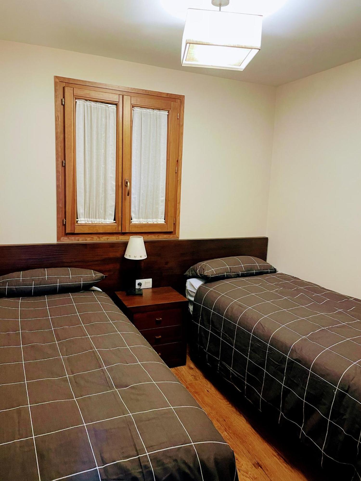 Apartamento Renovado Con Jardin Privado, Parking ,Wifi Y Piscina Osseja Exterior photo